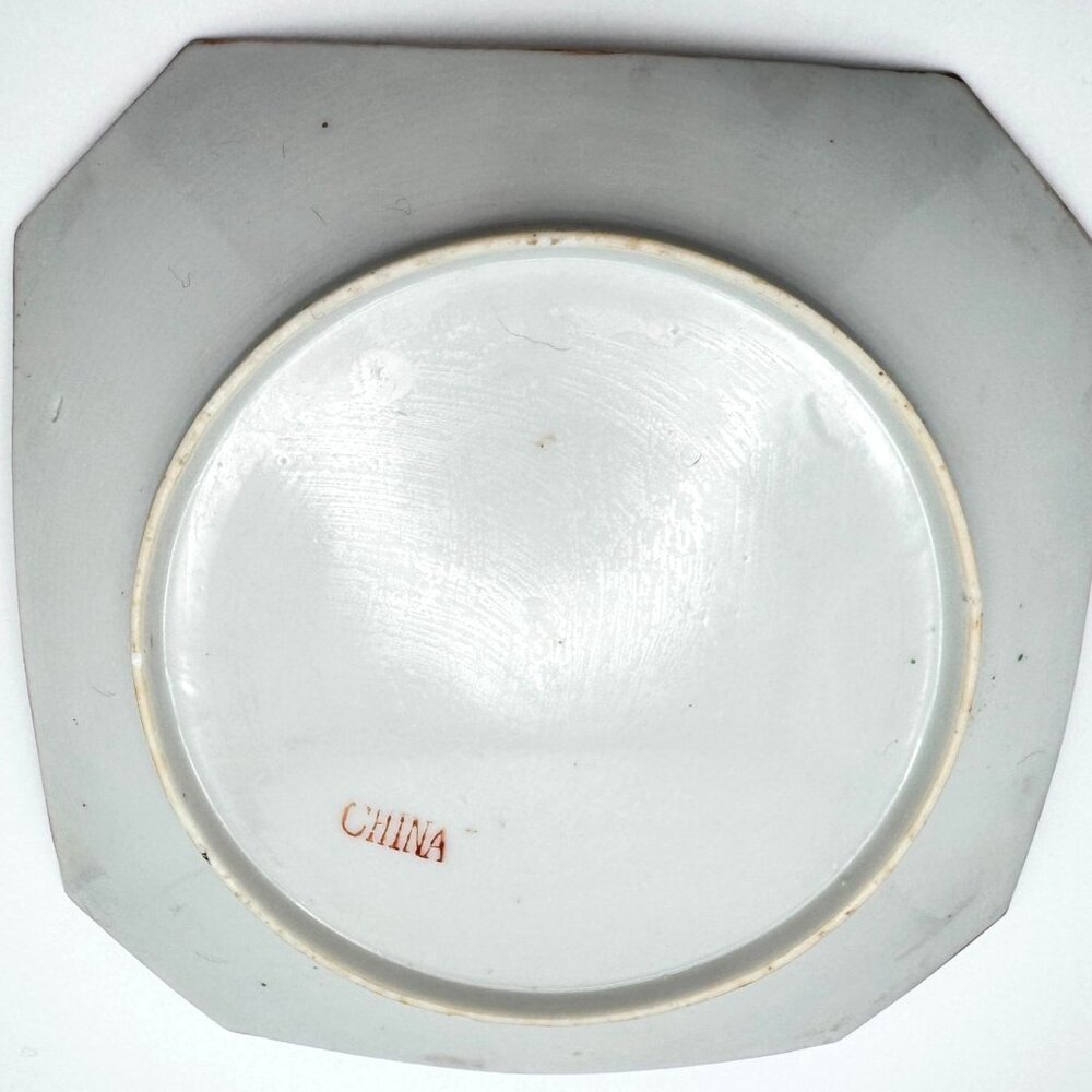 Rose Canton Octagonal Square 7.5" Plate W/ 1000 Butterflies Design Circa 1920 - Picture 7 of 7